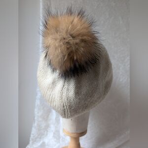 Pilipala Real Fur Pom Pom Oatmeal Beige Bini Cap